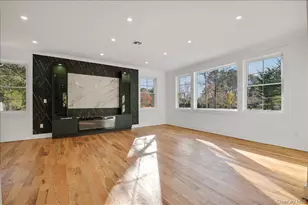 1130A Carlls Straight Path, Dix Hills, NY 11746 - Photo 10