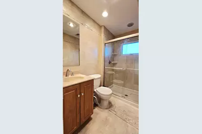 34 Melanie Lane, Syosset, NY 11791 - Photo 18