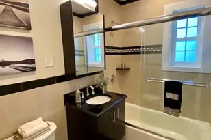 309 Robinson Ave, Patchogue, NY 11772 - Photo 12