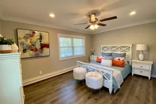 309 Robinson Ave, Patchogue, NY 11772 - Photo 10