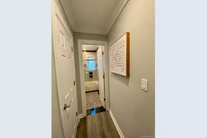 309 Robinson Avenue #1, Patchogue, NY 11772 - Photo 8