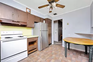 15 2nd Ave, Farmingdale, NY 11735 - Photo 10