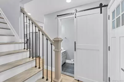 16 Piermont Court, Melville, NY 11747 - Photo 2