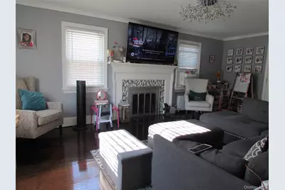 51 Phoenix Street, Hempstead, NY 11550 - Photo 6