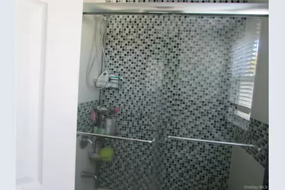 51 Phoenix Street, Hempstead, NY 11550 - Photo 10