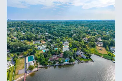 566A E Shore Road, Great Neck, NY 11024 - Photo 36