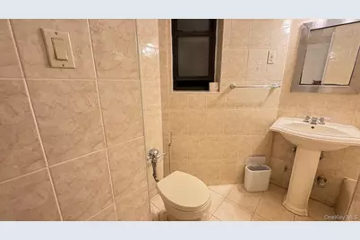 65-35 108th Street #B15, Forest Hills, NY 11375 - Photo 12