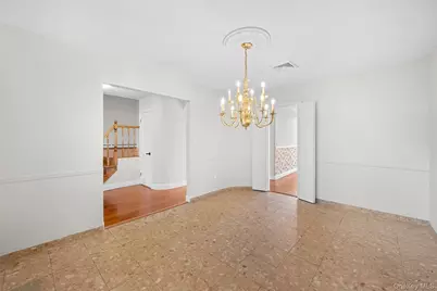 6 Penelope Lane, Huntington, NY 11743 - Photo 6