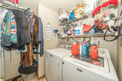 5 Northwood Boulevard, Central Islip, NY 11722 - Photo 22