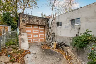 1012 E 225th St, Bronx, NY 10466 - Photo 20