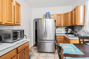 1012 E 225th St, Bronx, NY 10466 - Photo 12