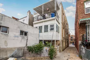 1012 E 225th St, Bronx, NY 10466 - Photo 22