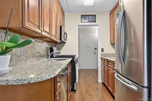 135 Post Ave, Westbury, NY 11590 - Photo 18