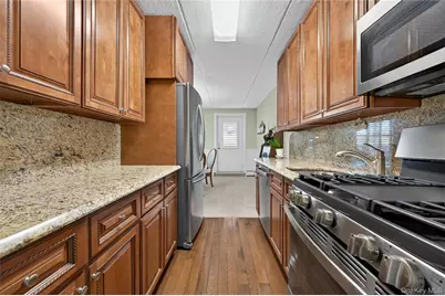 135 Post Avenue #3F, Westbury, NY 11590 - Photo 16