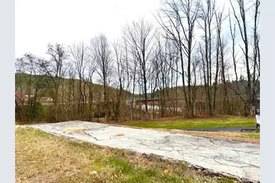 8 River Road, Barryville, NY 12719 - Photo 2