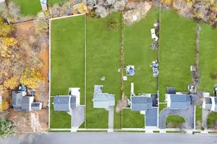 57 Macarthur Ave, Brentwood, NY 11717 - Photo 6