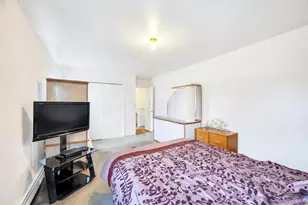 57 Macarthur Ave, Brentwood, NY 11717 - Photo 22