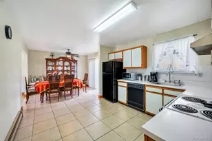 57 Macarthur Ave, Brentwood, NY 11717 - Photo 18