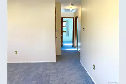 12 Soundview Avenue #Upper, Oyster Bay, NY 11771 - Photo 14