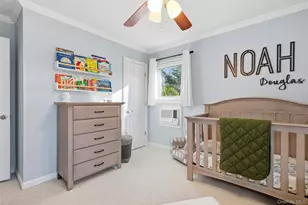 33 Urban Dr, Selden, NY 11784 - Photo 16