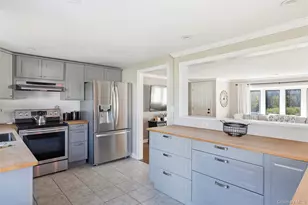 33 Urban Dr, Selden, NY 11784 - Photo 6