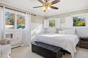 33 Urban Dr, Selden, NY 11784 - Photo 12