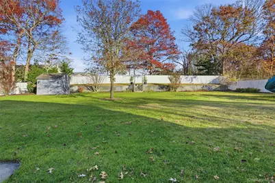 33 Urban Drive, Selden, NY 11784 - Photo 28