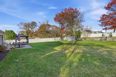 33 Urban Drive, Selden, NY 11784 - Photo 30