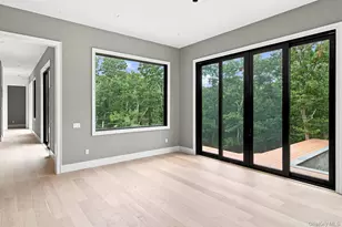 207 Middle Line Hwy, Southampton, NY 11968 - Photo 4
