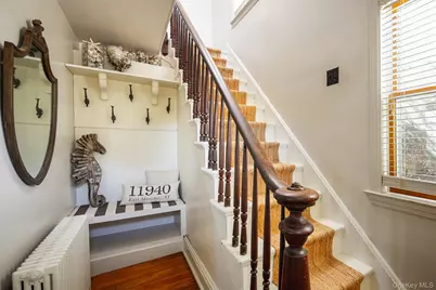 428 Montauk Highway, East Moriches, NY 11940 - Photo 10