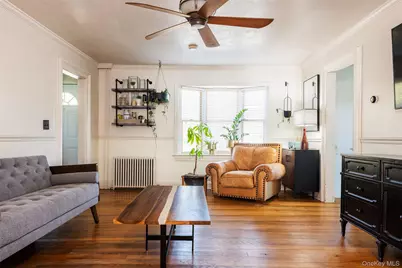 428 Montauk Highway, East Moriches, NY 11940 - Photo 4