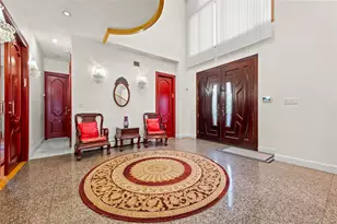 80-64 Surrey Pl, Jamaica, NY 11432 - Photo 4