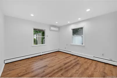 7 Lowland Road, Levittown, NY 11756 - Photo 20