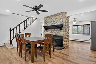 7 Lowland Rd, Levittown, NY 11756 - Photo 14