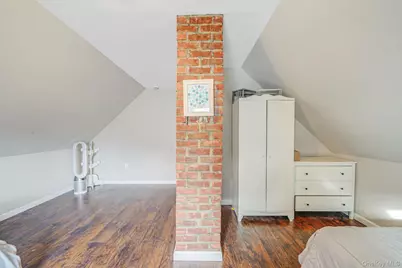 18 Chickadee Lane, Levittown, NY 11756 - Photo 20