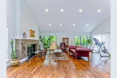 54 Harvard Road #54, Manhasset, NY 11030 - Photo 14