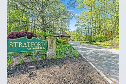 54 Harvard Road #54, Manhasset, NY 11030 - Photo 2