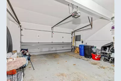 54 Harvard Road #54, Manhasset, NY 11030 - Photo 42