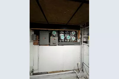 6938 Myrtle Avenue, Glendale, NY 11385 - Photo 12