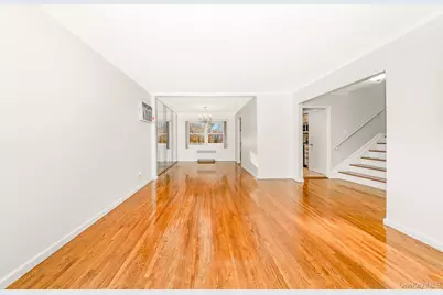 3 Brewster Gate, Massapequa, NY 11758 - Photo 8