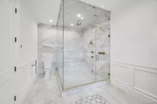 6 Gables Ct, Dix Hills, NY 11746 - Photo 14