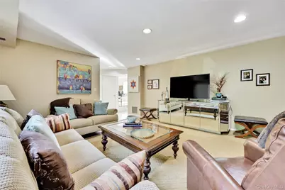 598 Church Avenue, Woodmere, NY 11598 - Photo 20