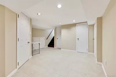 598 Church Avenue, Woodmere, NY 11598 - Photo 38