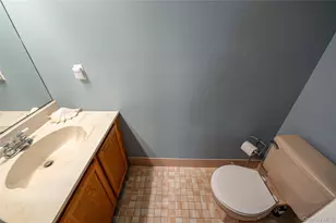 82 Leeward Ct, Port Jefferson, NY 11777 - Photo 18