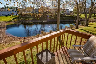 82 Leeward Ct, Port Jefferson, NY 11777 - Photo 12