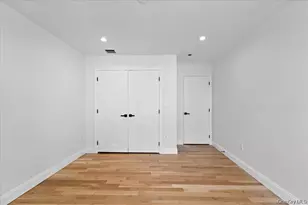 97 Thurton Pl, Yonkers, NY 10704 - Photo 12