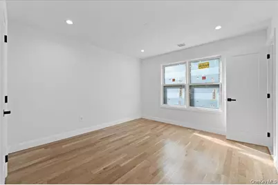 101 Thurton Place, Yonkers, NY 10704 - Photo 44