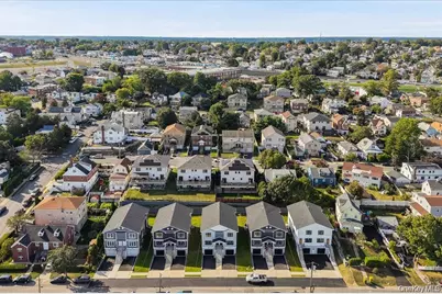 101 Thurton Place, Yonkers, NY 10704 - Photo 48