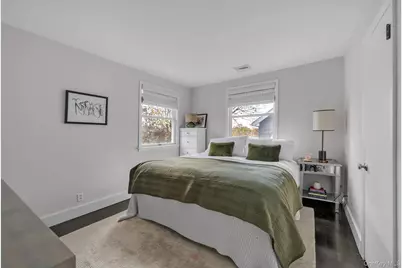 8 Fairview Avenue, Port Washington, NY 11050 - Photo 14