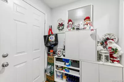 9413 87th Street, Ozone Park, NY 11416 - Photo 16